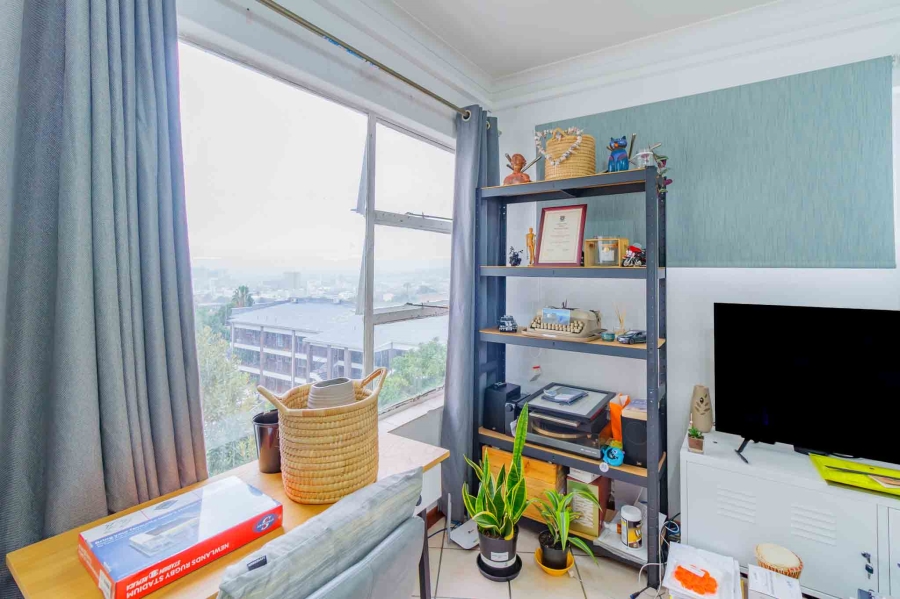 1 Bedroom Property for Sale in Tamboerskloof Western Cape